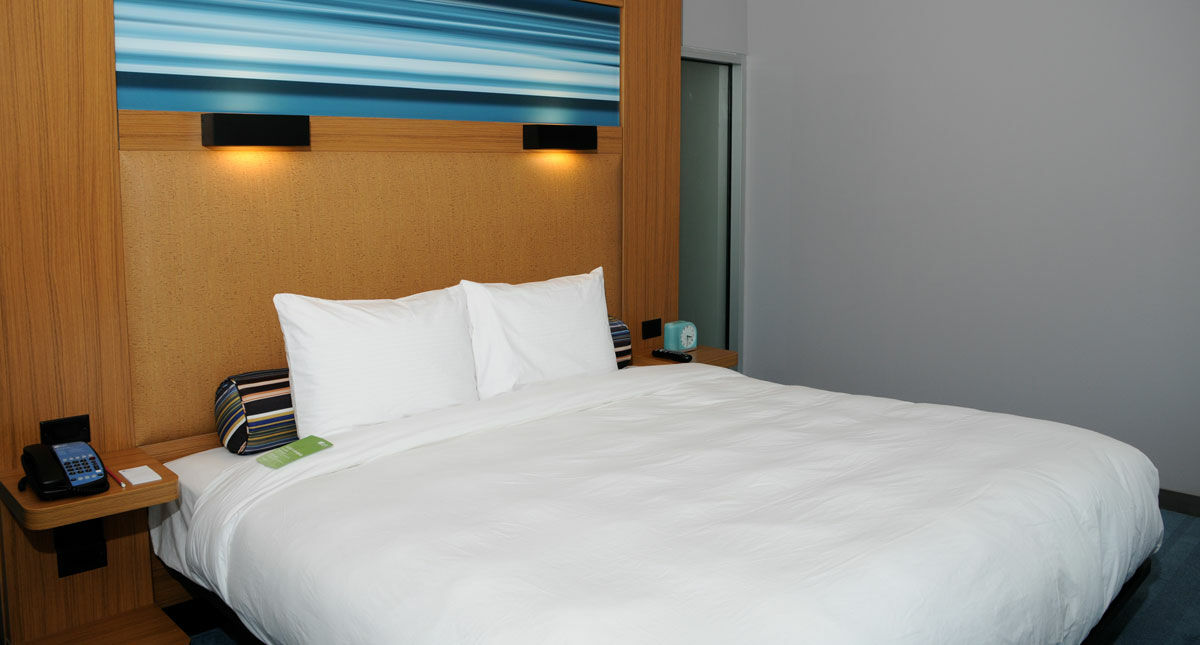เอลอฟต์ ชาร์ลสตัน แอร์พอร์ต แอนด์ คอนเวนชั่น เซ็นเตอร์ Hotel นอร์ทชาร์ลส์ตัน ภายนอก รูปภาพ